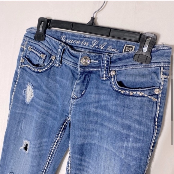 Grace In L.A. Distressed Low Rise Straight Leg Embroidered Flap Pocket Jeans 25 - Picture 12 of 16